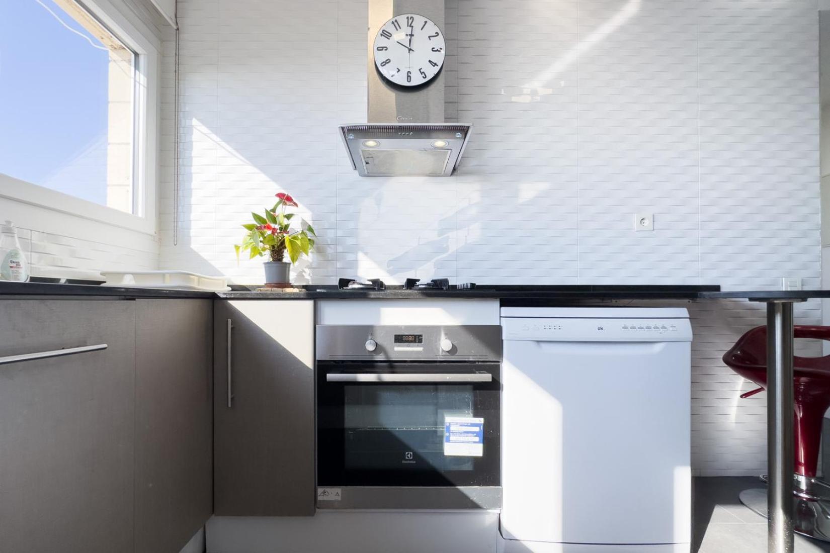 Impresionante Apartamento Delante Del Mar Vilassar De Mar Luaran gambar