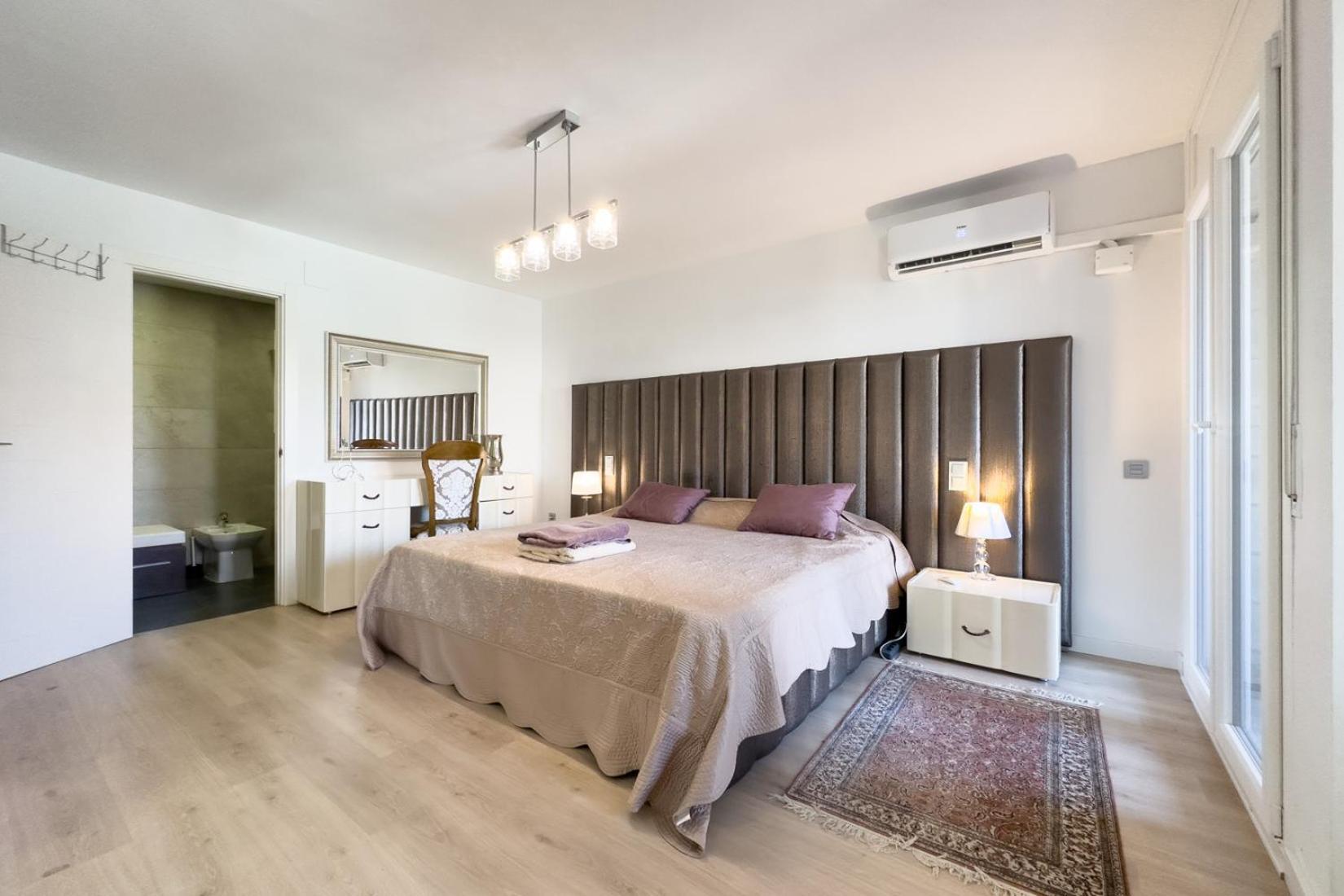 Impresionante Apartamento Delante Del Mar Vilassar De Mar Luaran gambar