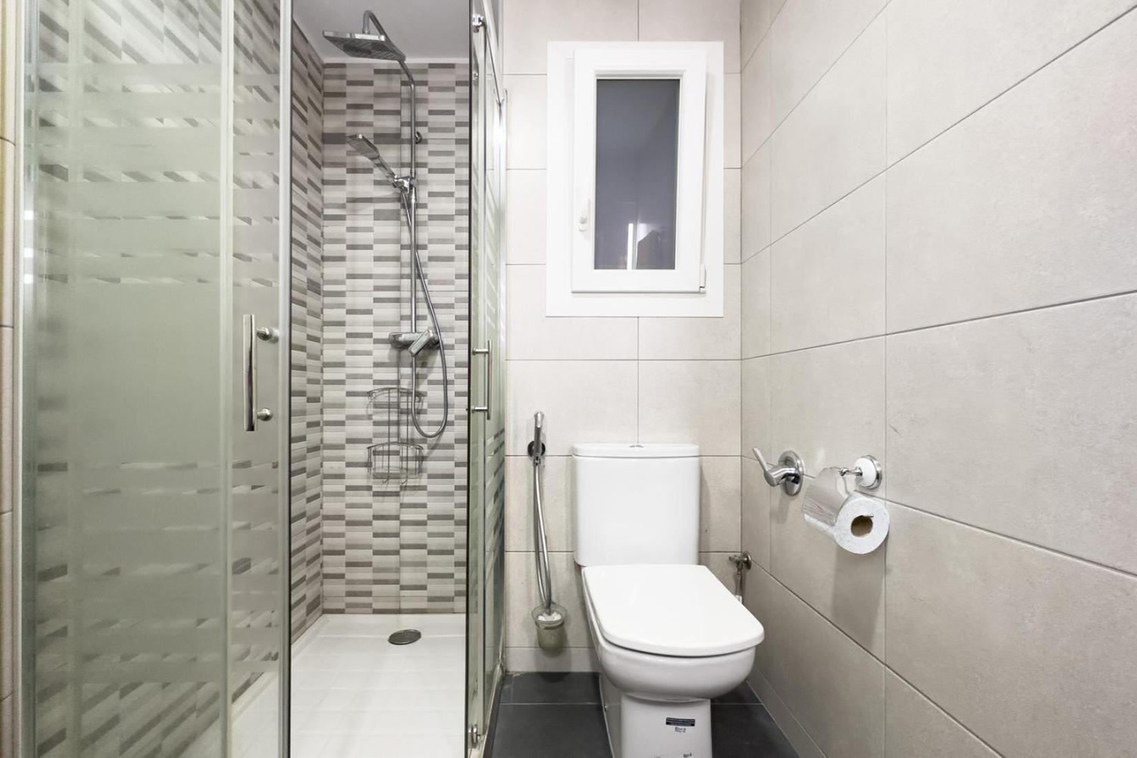 Impresionante Apartamento Delante Del Mar Vilassar De Mar Luaran gambar